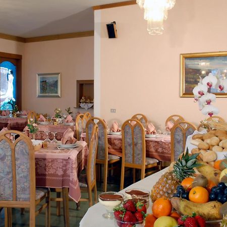 Hotel Sass Maor Fiera Di Primiero Ngoại thất bức ảnh